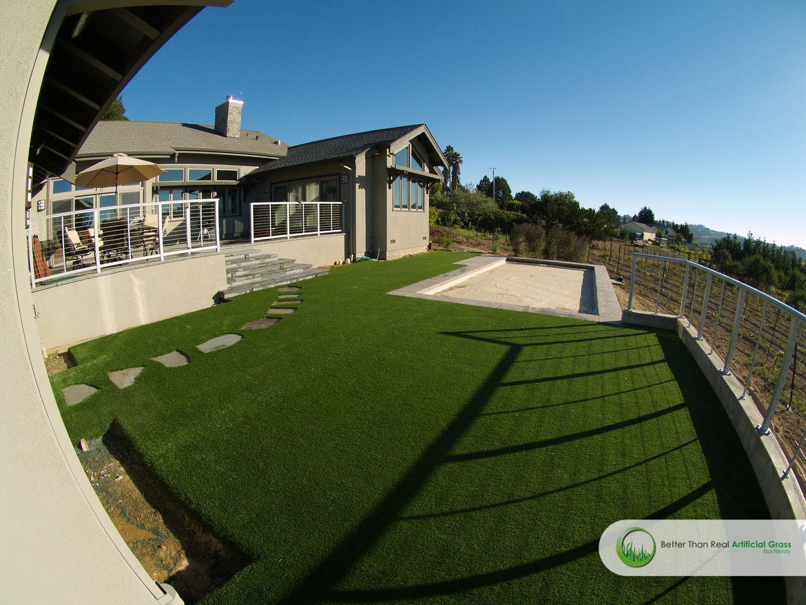 How to Choose an Artificial Grass Landscape Contractor in Santa Clara, California