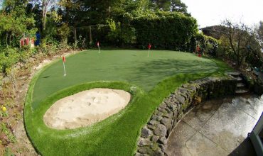 A Golfer’s Dream: Having a Putting Green at Home