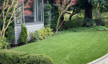 Synthetic turf installation for front yard in San Francisco, California